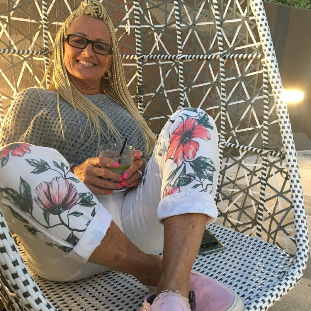 Meet your Posher, Linda